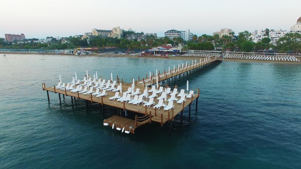 Thalia Beach Resort Hotel Ilica  Exteriör bild
