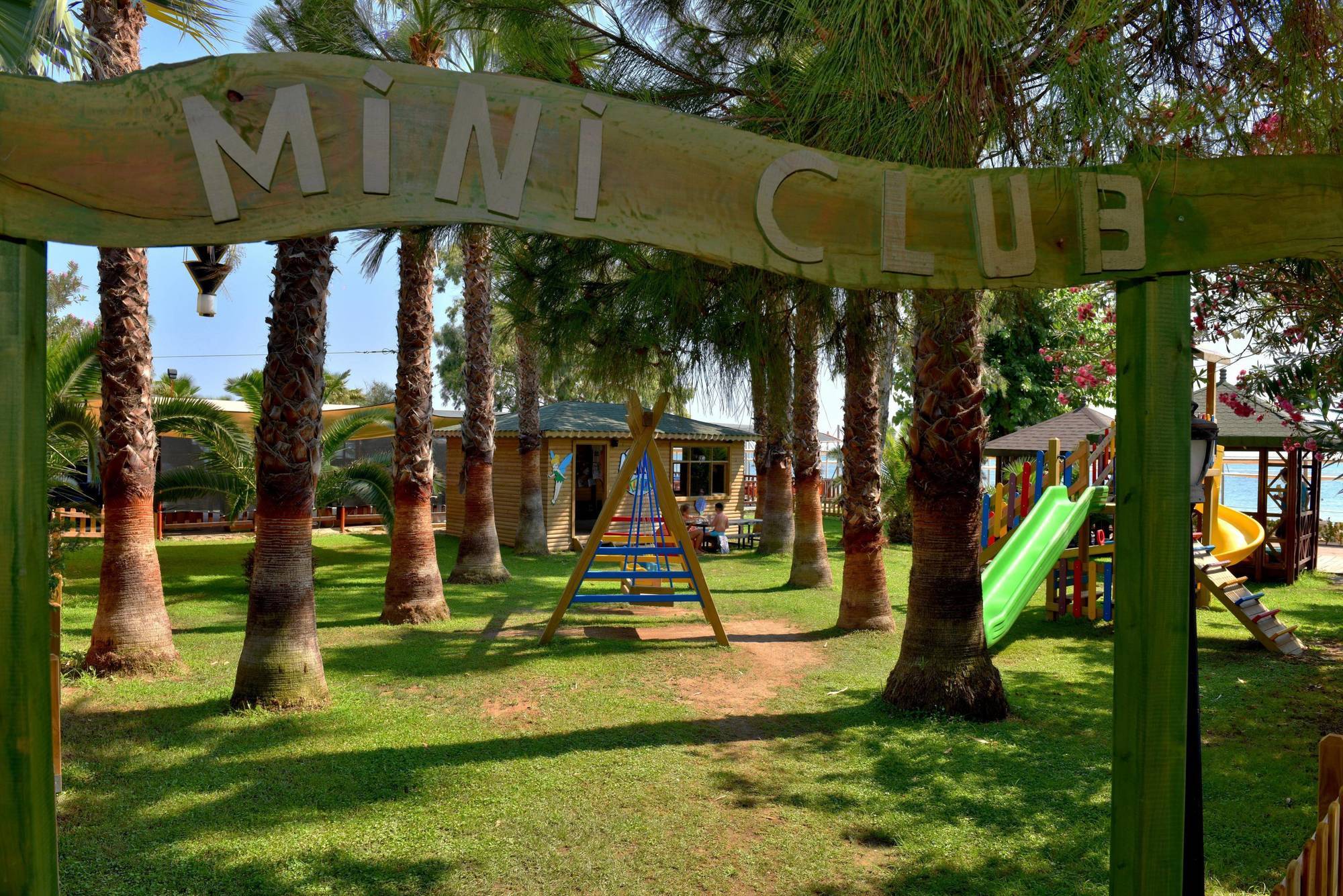 Thalia Beach Resort Hotel Ilica  Exteriör bild